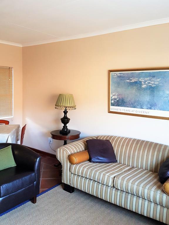Clarens Retreat Apartment Bagian luar foto