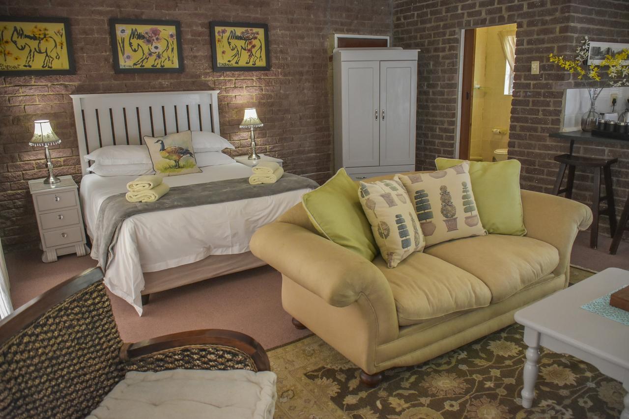 Clarens Retreat Apartment Bagian luar foto
