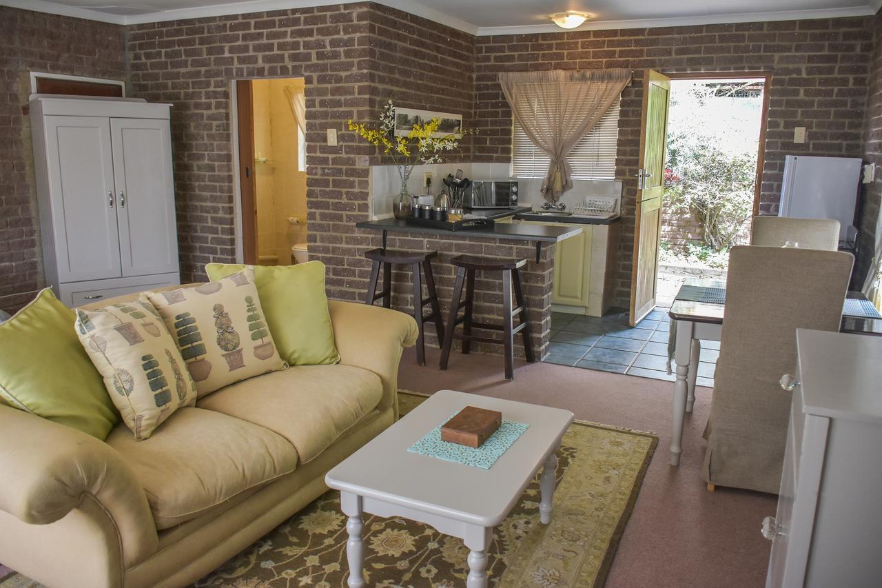 Clarens Retreat Apartment Bagian luar foto