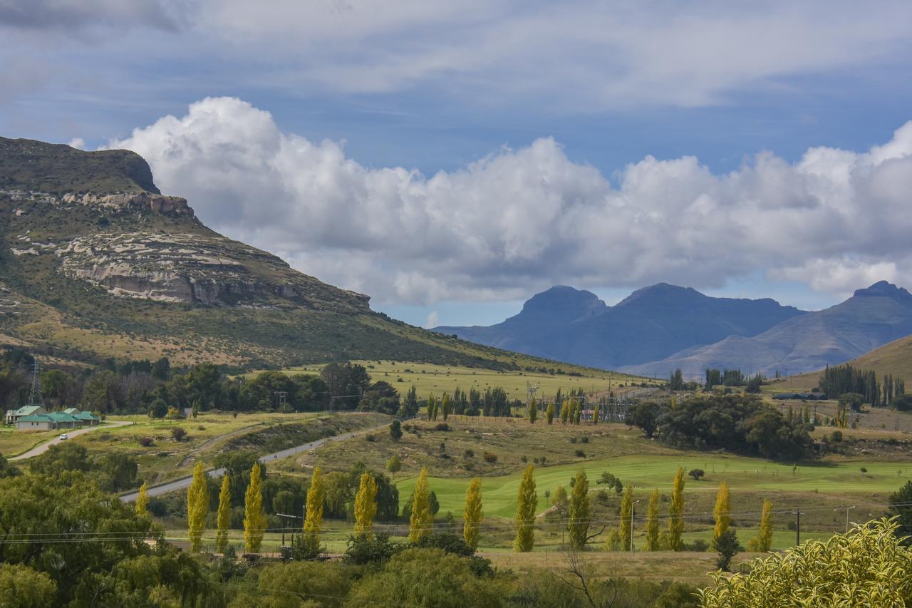 Clarens Retreat Apartment Bagian luar foto