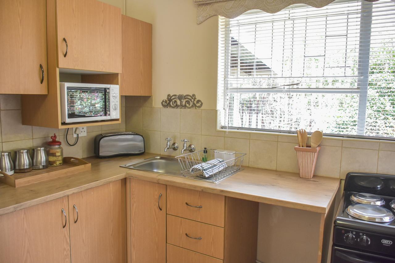 Clarens Retreat Apartment Bagian luar foto